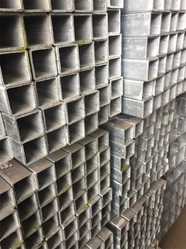 低合金 Q355B 宁江宁江宁江镀锌无缝方管 工程专用无缝宁江宁江宁江镀锌方管